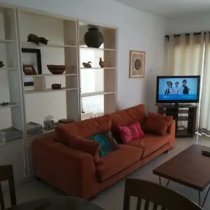 Sevi's Place, 3 Bedroom Flat, 110 S.m Larnaca