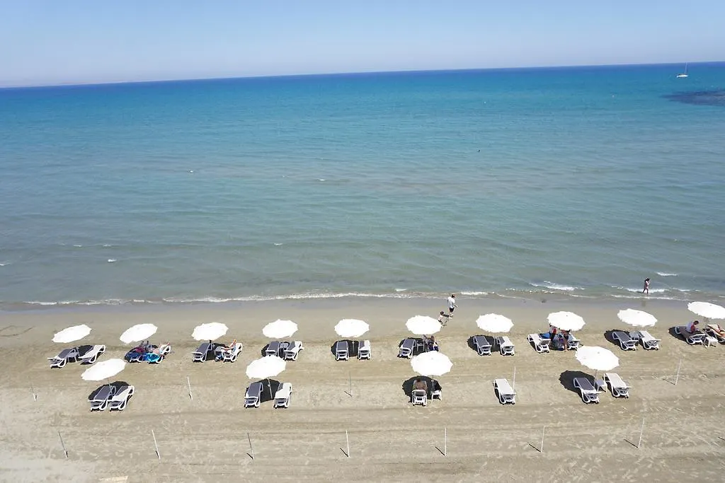 Lazuli Sea View-Beachfront Ap 405 Larnaca 0*,