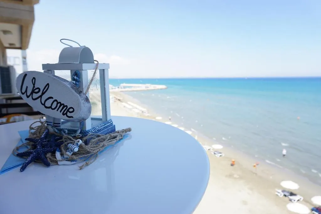 Apartament Lazuli Sea View-Beachfront Ap 405 Larnaca